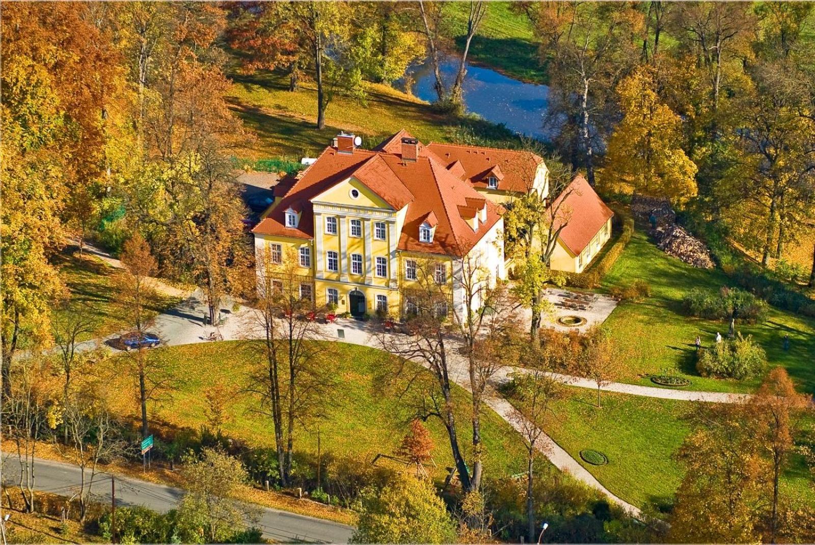 Palac Lomnica - Karkonosze / Riesengebirge Jelenia Gora Dış mekan fotoğraf